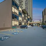 Pp 1802 Modern Corporate 2Br, Pool, Gym