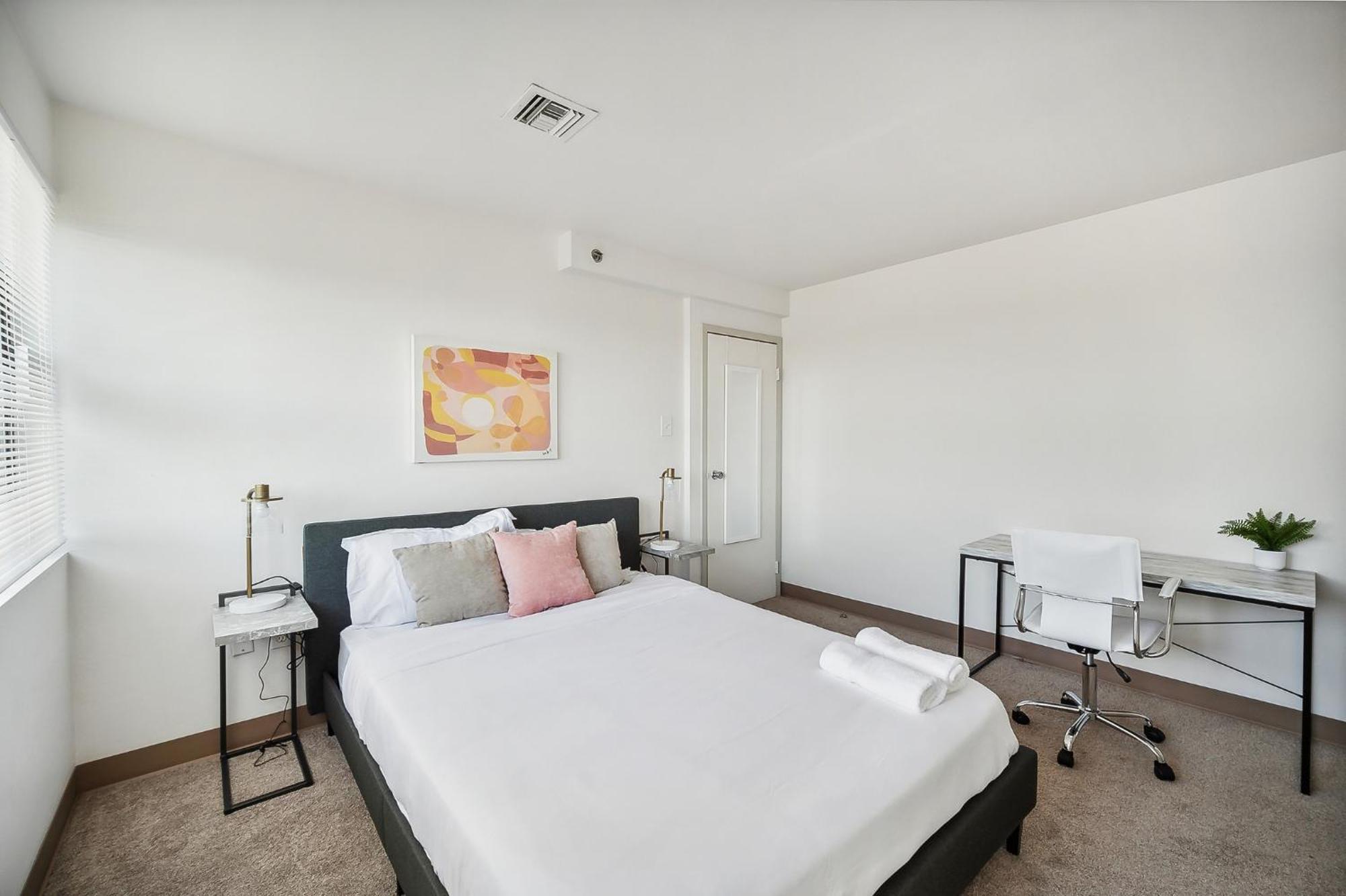 Pp 1802 Modern Corporate 2br, Pool, Gym Apartment Harrisburg